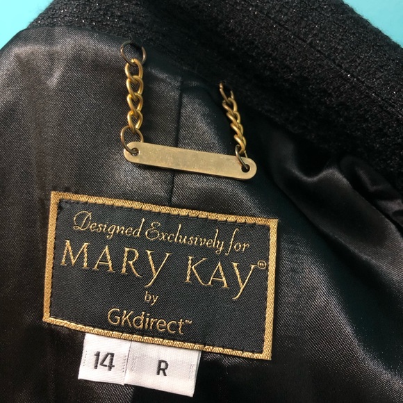 Mary Kay | black with metallic threading blazer | 14R | with extra gold buttons - Picture 2 of 9